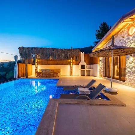 Sinirsiz Huzur, Sinirsiz Mutluluk. Villa Mocha * Kaş