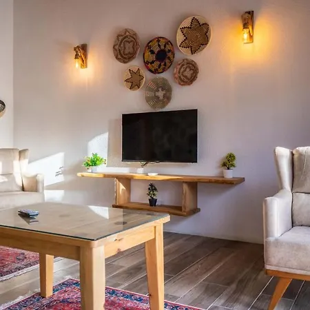 Sinirsiz Huzur, Sinirsiz Mutluluk. Villa Mocha Willa