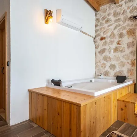 Sinirsiz Huzur, Sinirsiz Mutluluk. Villa Mocha Villa